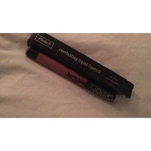 Kat Von D Everlasting Love Matte Lipstick
