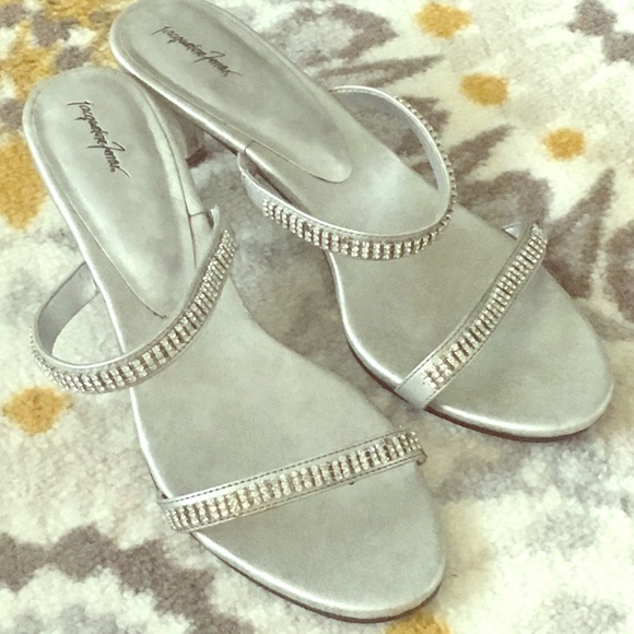 Jacqueline Ferrar diamond heels