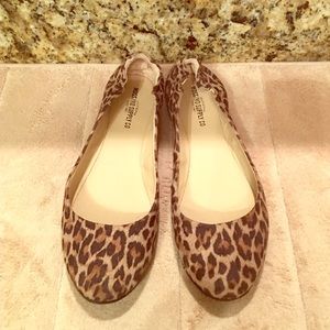 Leopard ballet flats