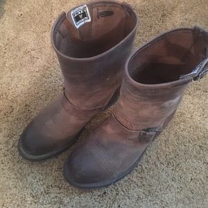 Frye Womans boots
