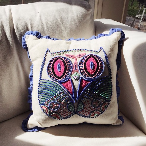 *Hand Made*  Owl Sequined Embroidered Sofa Cushion