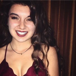 Meet your Posher, Kaelyn