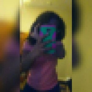 Meet your Posher, Kiya