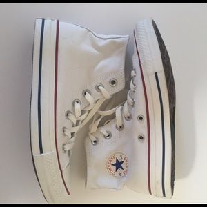 White hightop Converse Sneakers