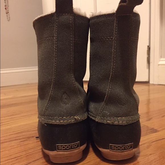Sporto Brand DUCK BOOTS.