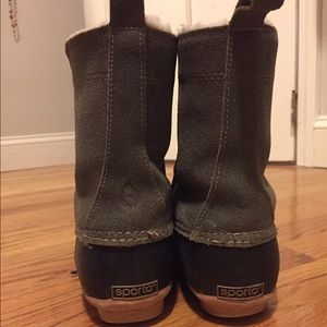 Sporto Brand DUCK BOOTS.