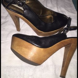 Peep toe sling back platform heels