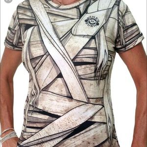 InknBurn mummy capris and matching tee!