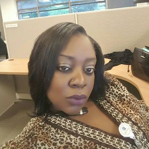 Meet your Posher, Celia