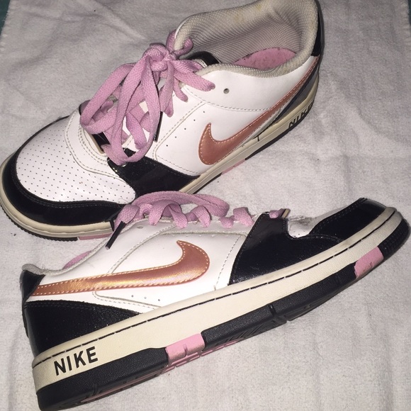 Nike casual women's shoes