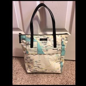 Kate Spade Daycation Jeralyn Off the Map Tote