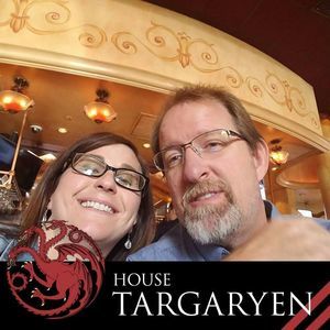 Meet your Posher, Carrie