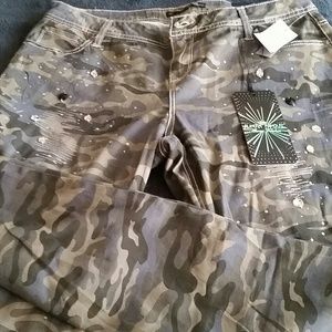 Almost famous camo jeans