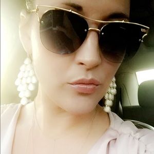 Meet your Posher, Cindy