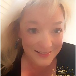 Meet your Posher, Ivy