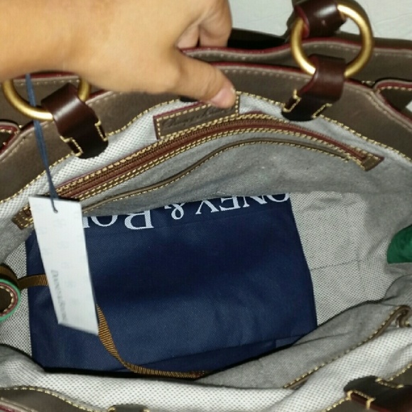 Dooney & Bourke Florentine Leather Large Zip Satch - Picture 4 of 4