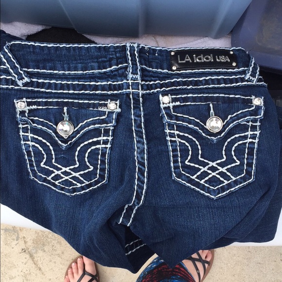 Jeans - Picture 1 of 2