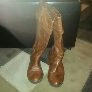 Brown riding boots gently used-Brash