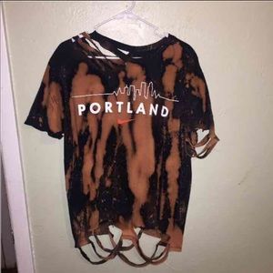 Distressed iron maiden like shirt men's Xl