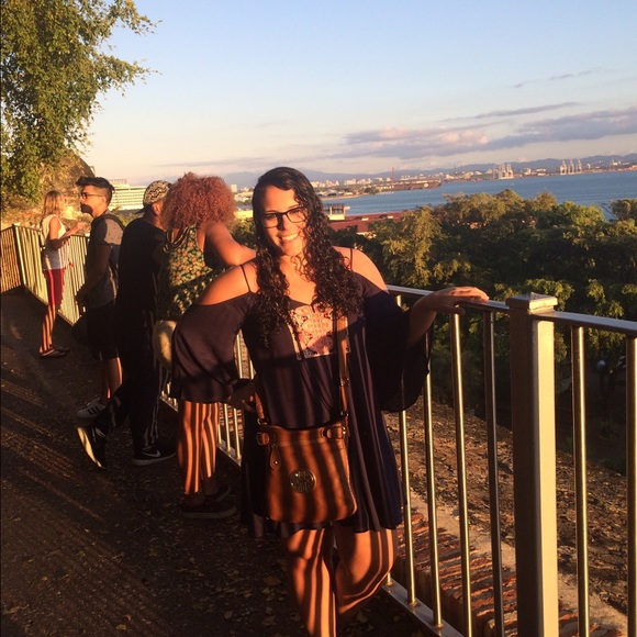 Meet your Posher, Alex - Picture 1 of 1