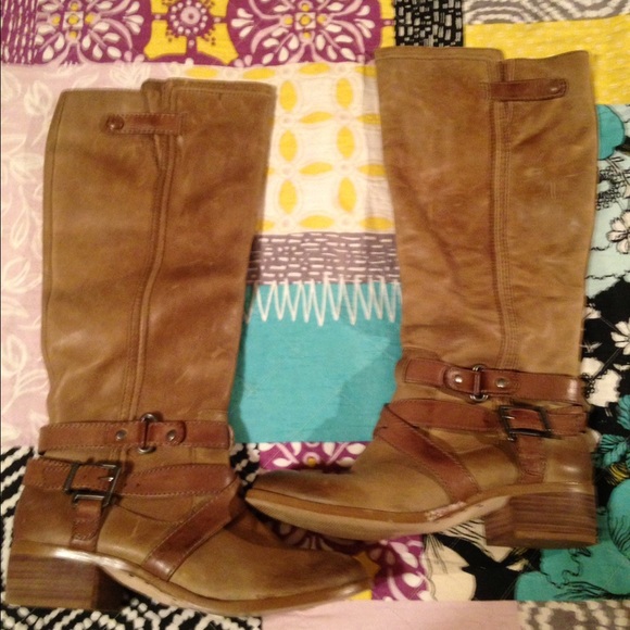 Gianni Bini boots