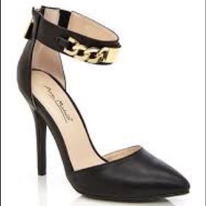Anne Michelle Black Heels