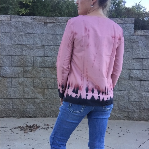 🆕 Tied Dyed Long Sleeve Blouse - Picture 4 of 4