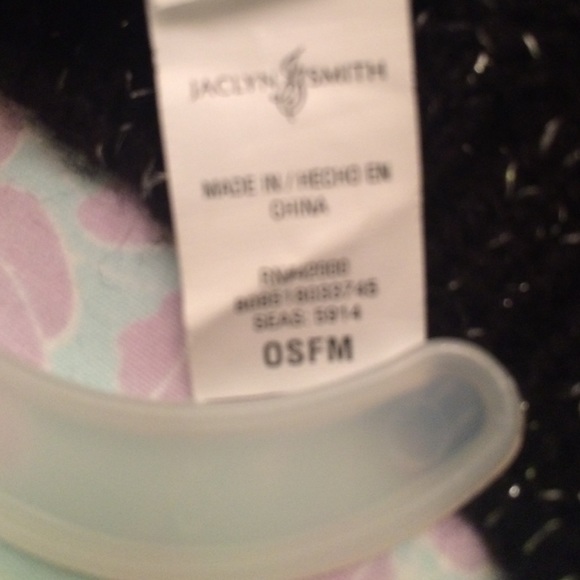 Black Beanie - Picture 3 of 3