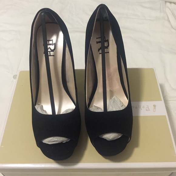 Black suede platforms with pewter heels - Picture 3 of 4