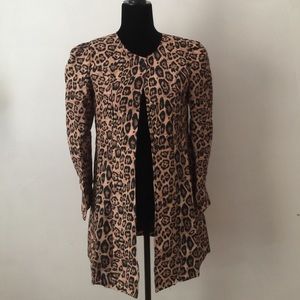 Leopard print light weight blazer.
