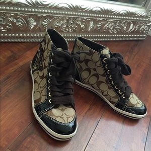 Coach signature shoes
