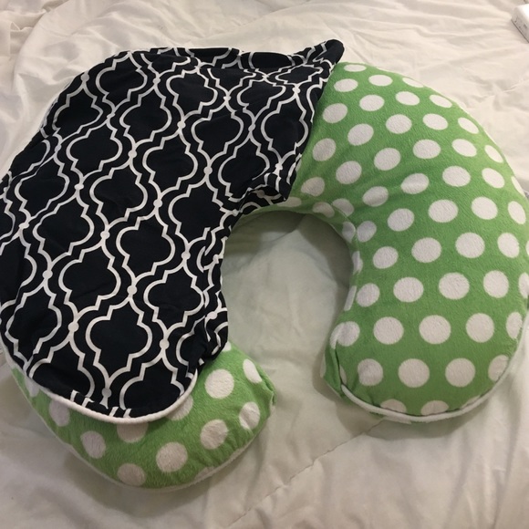 Boppy cushion plus 2 covers