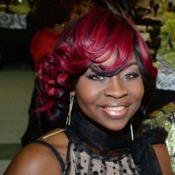 Meet your Posher, Lady