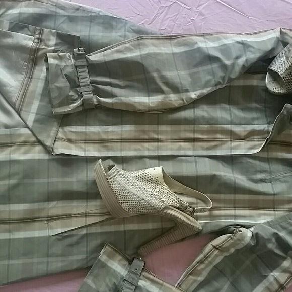 Banana Republic : Light weather trench - Picture 3 of 4