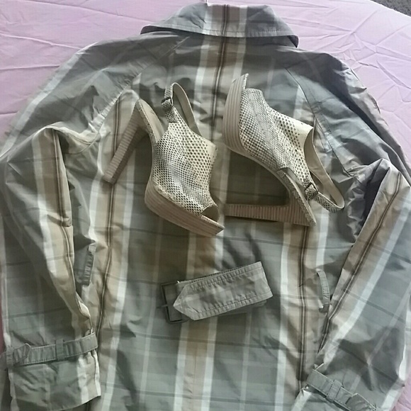 Banana Republic : Light weather trench - Picture 4 of 4