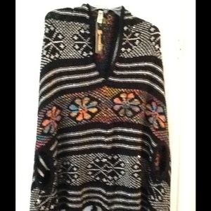NWT OS Shorline poncho