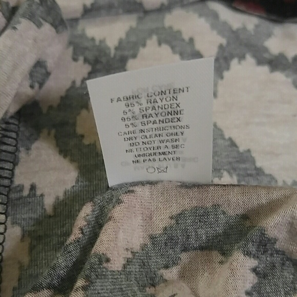 Burgundy/Black top - Picture 5 of 8