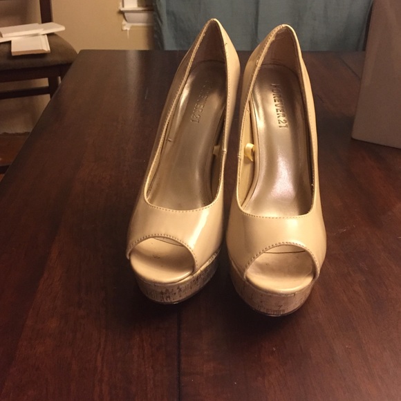 Tan corked heel shoes