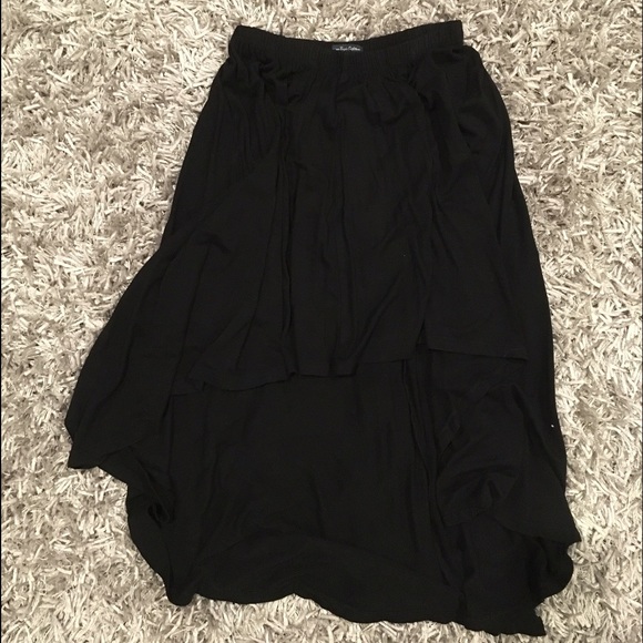 High low black skirt, American Eagle Outfitters.