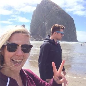 Meet your Posher, Corey