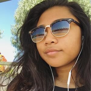 Meet your Posher, Tiffany