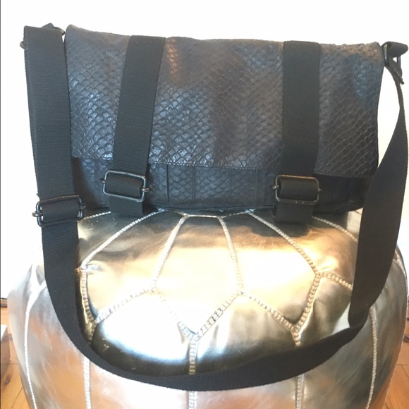 🆕Calfskin Leather Messenger Bag