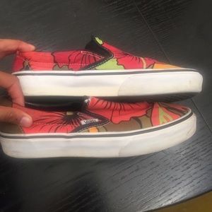 Classic Hawaiian flower slip on vans