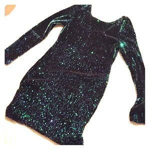 Motel brand sequin mini dress ✔️
