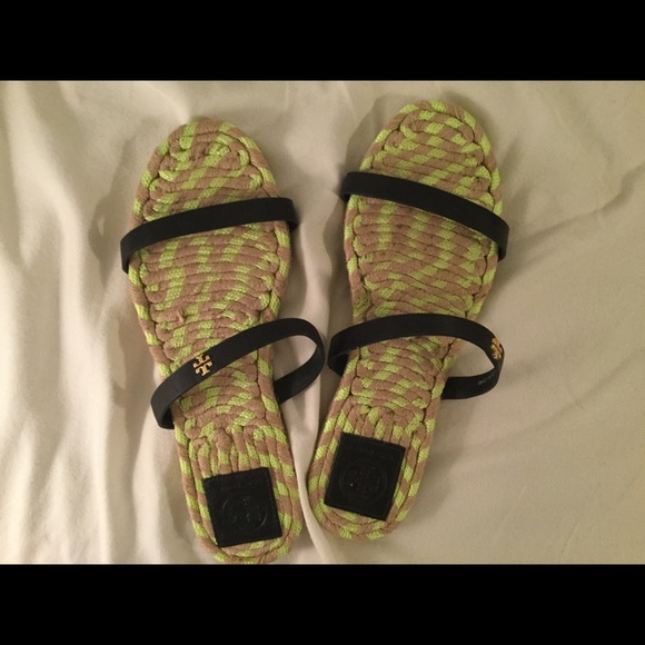TORY BURCH 2 BAND FLAT ESPADRILLE SLIDE SIZE 7.5