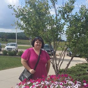 Meet your Posher, Edina