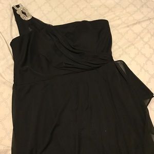 Cute dress for any dance or special occasion!