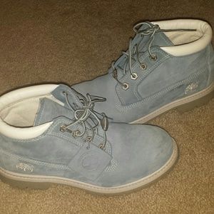 Baby Blue Timberlands w/ matching belt!