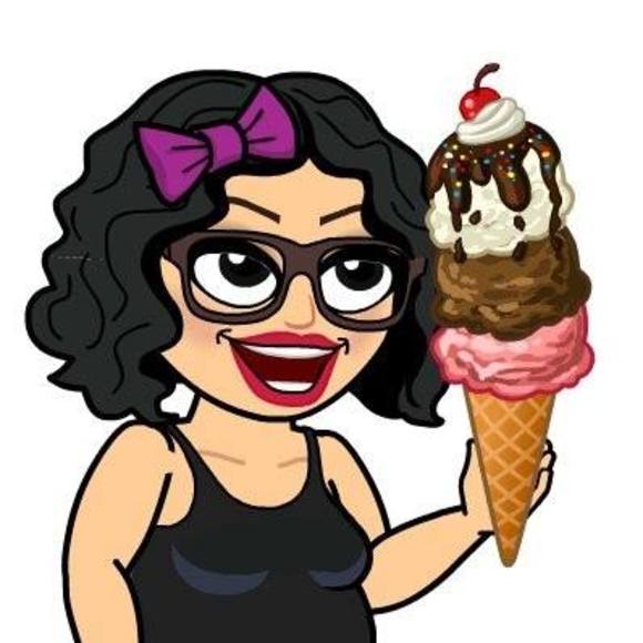 Meet your Posher, Yaya