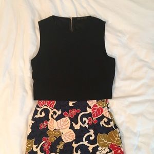 ZARA BASIC silky black crop